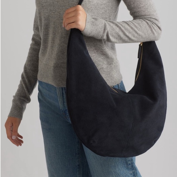 Madewell Handbags - Madewell Navy Essential Curve Hobo Bag in Deep Indigo